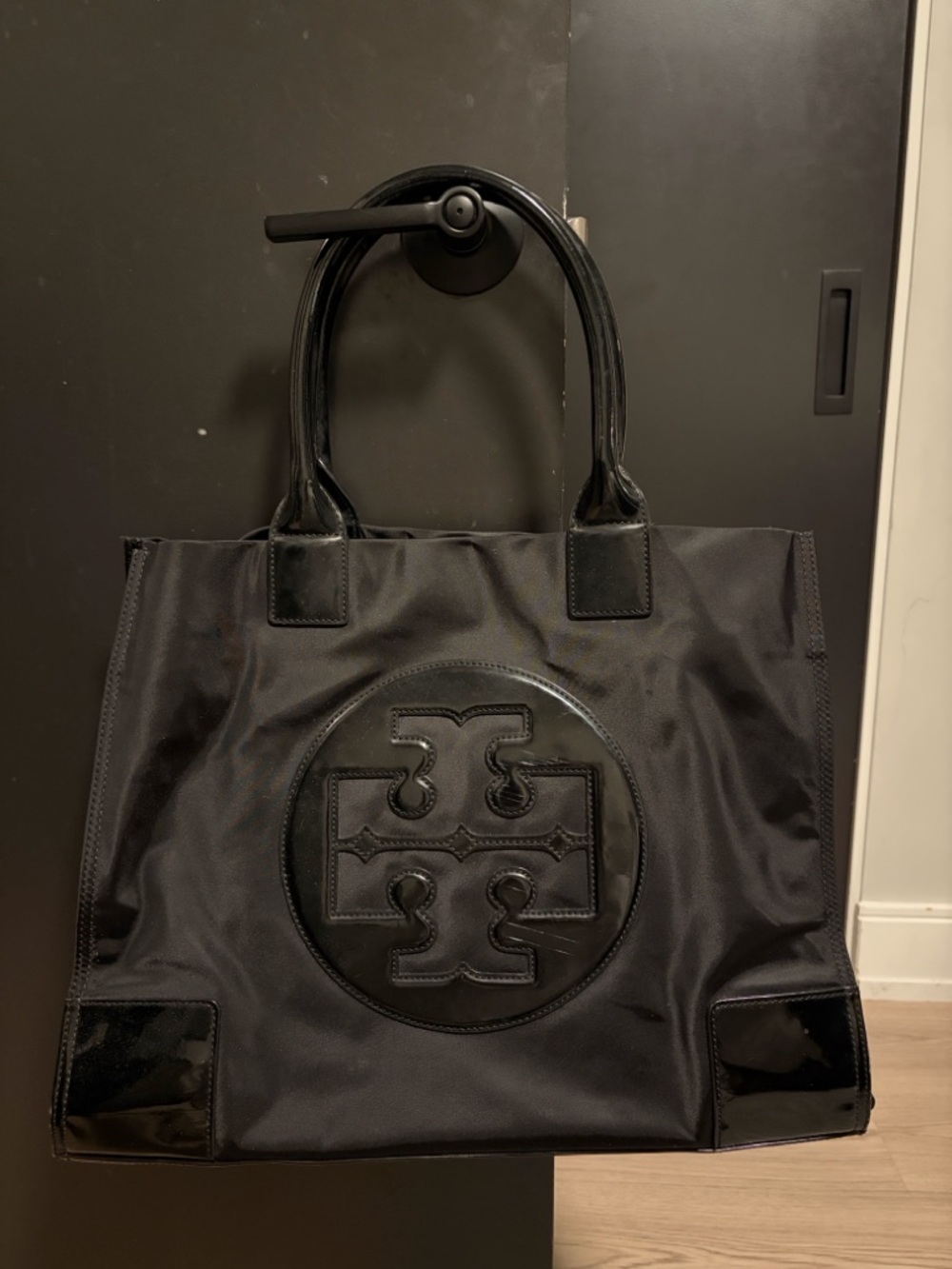 Tory Burch – Ella Large Nylon Black Tote with Patent Trim